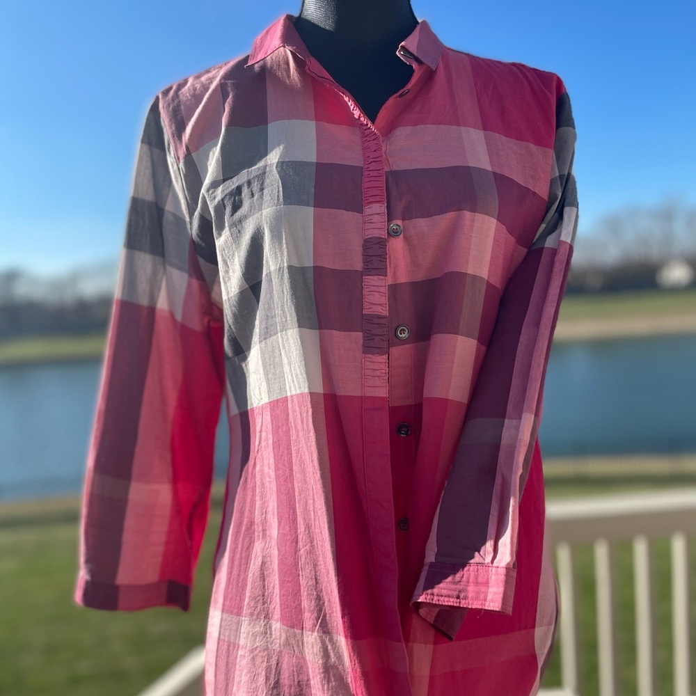 Burberry Brit Button-Up Top XL